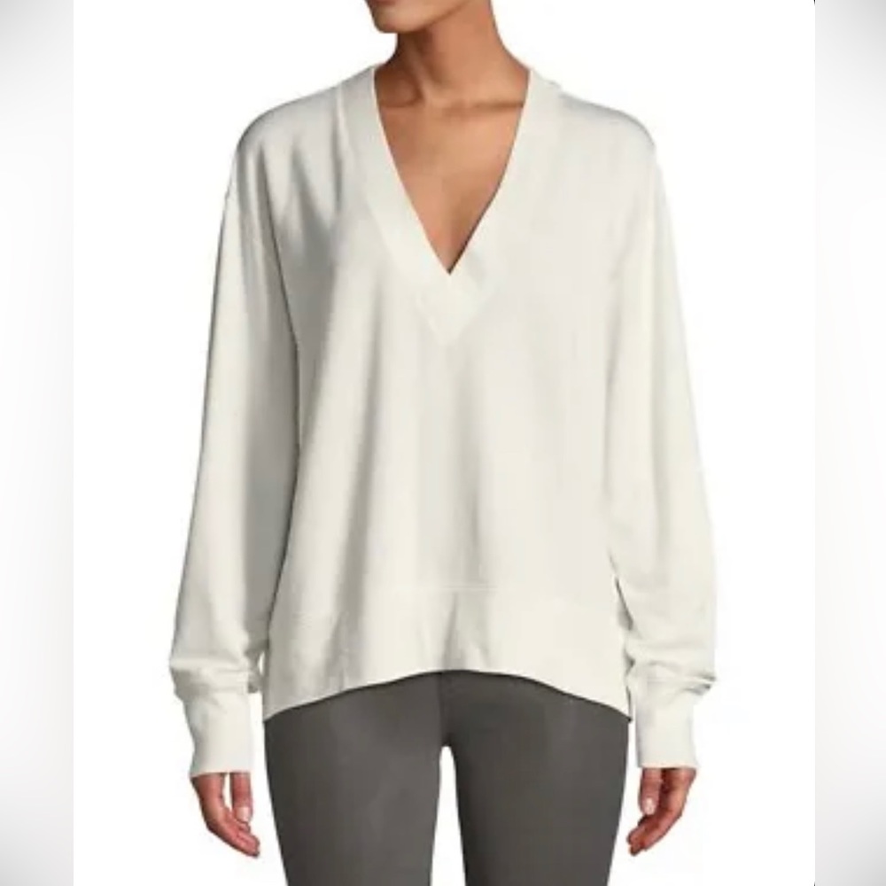 Comfortable White Rag & Bone V Neck Light Weight Sweatshirt